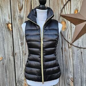 Black Puffer Vest Lilly Pulitzer Allie Size XS Zip Floral Reef Puffer Packable